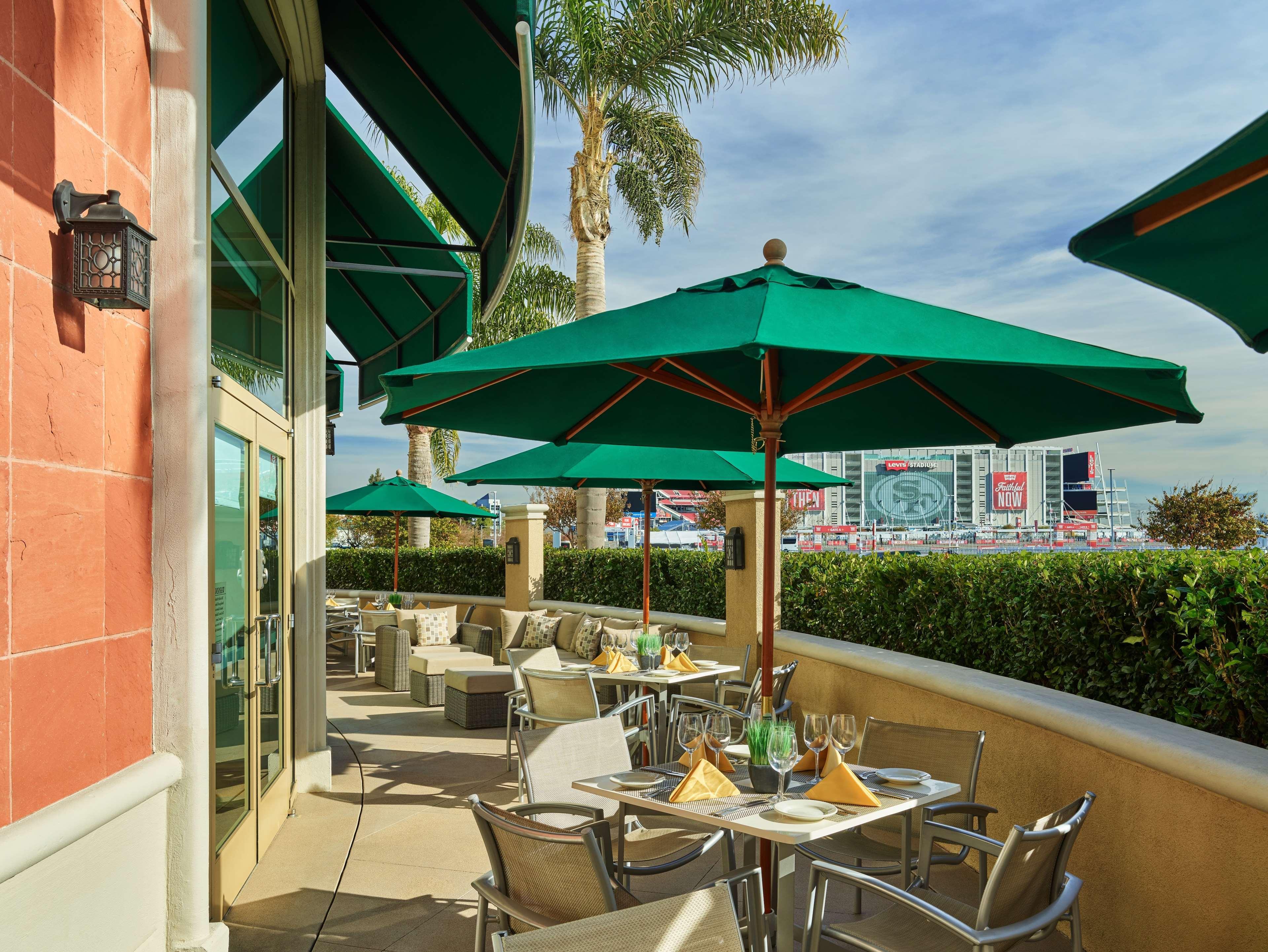 Hilton Santa Clara Hotel Exterior photo